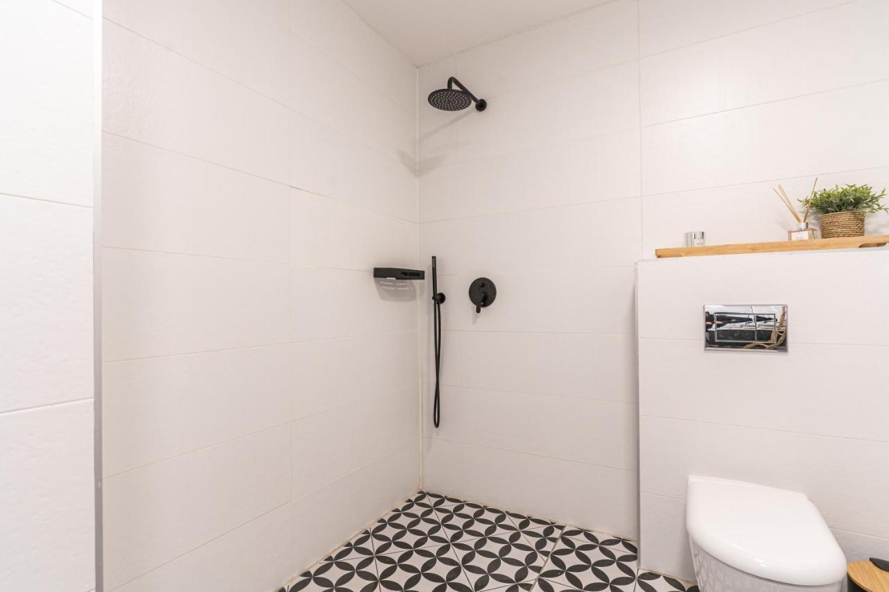 Agrippas St 8 - Isrentals * Jerusalem